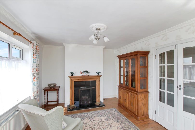 Lot 1 – Casa Mia, Gardens, Pond and Land (7.92 Ac), South Somercotes