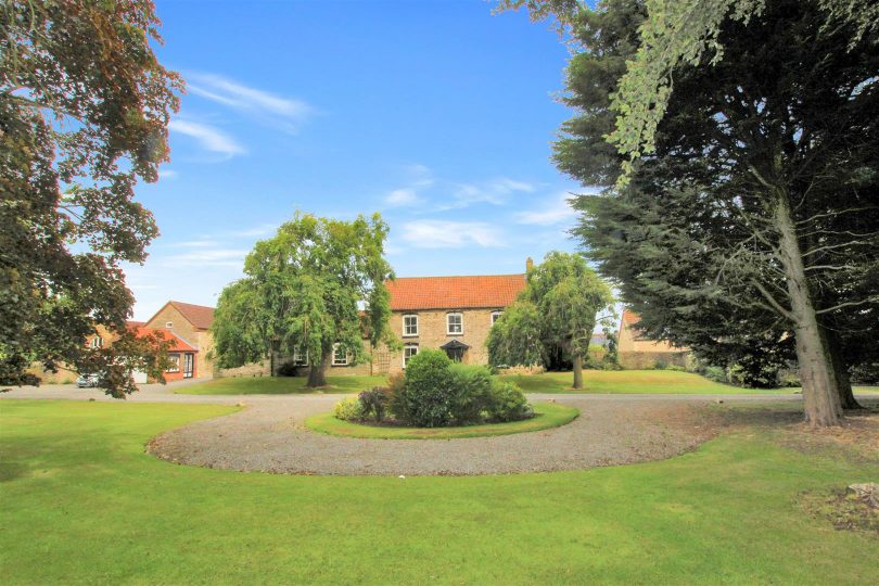 The Manor. Normanby-By-Spital, Market Rasen