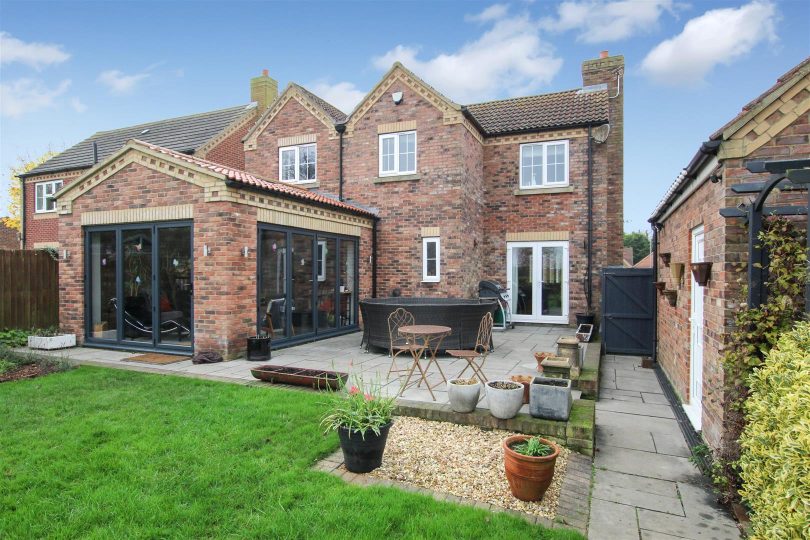 Olde Farm Court, South Kelsey, Market Rasen