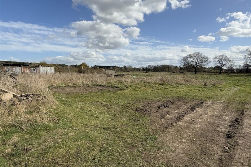 Land and Buildings, Walesby Road, Market Rasen