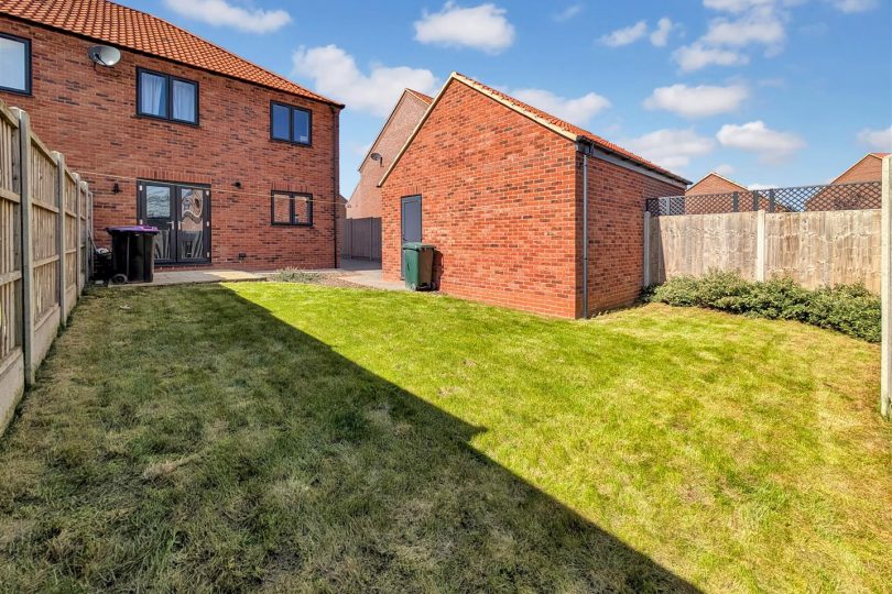 Daisy Way, Louth