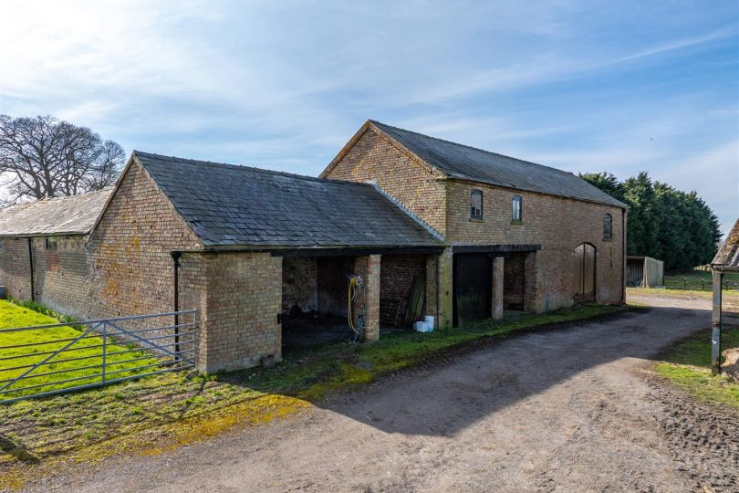 The Grange (179.54 Acres), Sixhills, Market Rasen