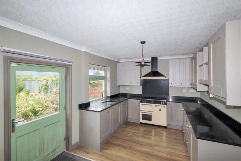 Gainsborough Road, Glentham, Market Rasen