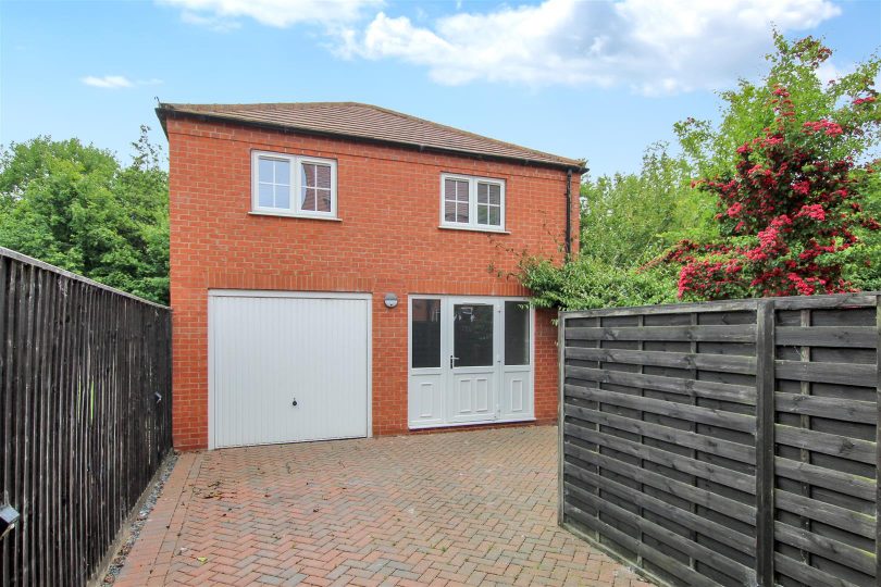 Hutton Way, Faldingworth, Market Rasen
