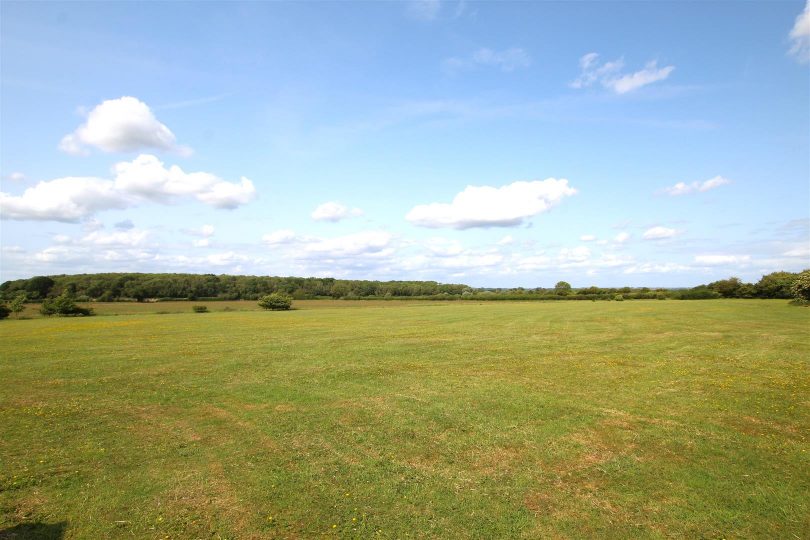 Snarford Road, Wickenby, Lincoln