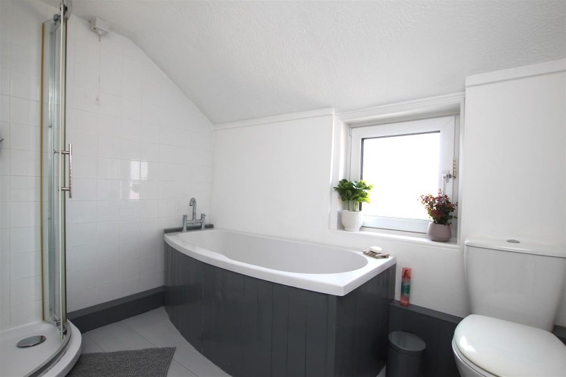 Snarford Road, Wickenby, Lincoln