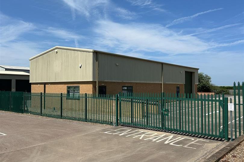 Unit 8 and Plot 15 – Saxilby Enterprise Park, Lincoln