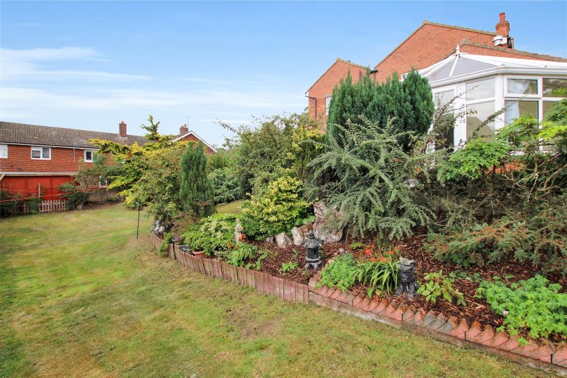 Holton Road, Nettleton, Market Rasen
