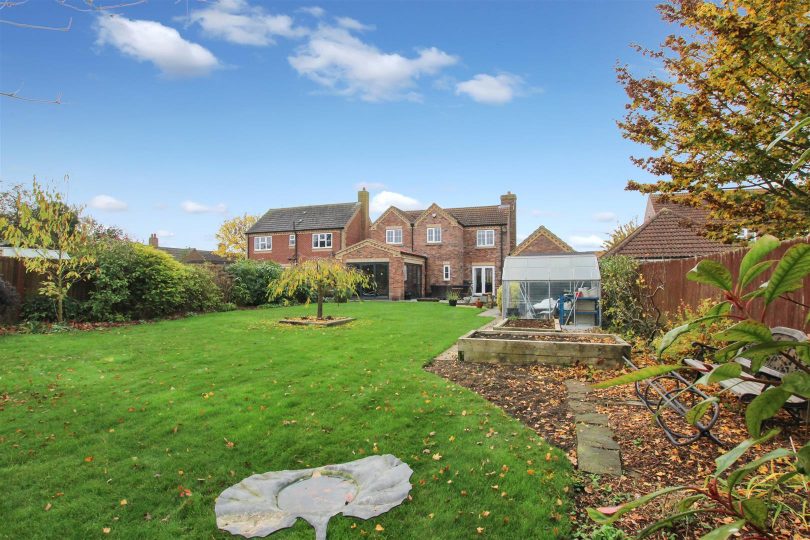 Olde Farm Court, South Kelsey, Market Rasen