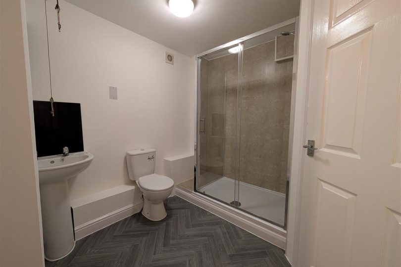 Flat 6, 30 Oxford Street