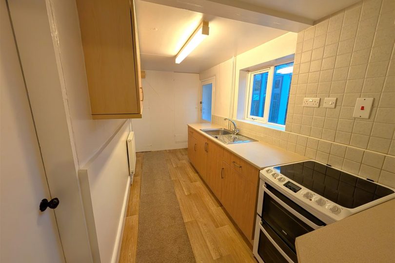 Grimsby Road, Binbrook