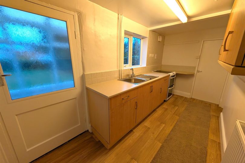 Grimsby Road, Binbrook