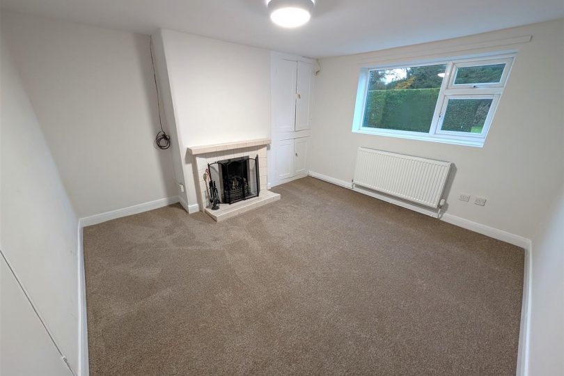 Grimsby Road, Binbrook