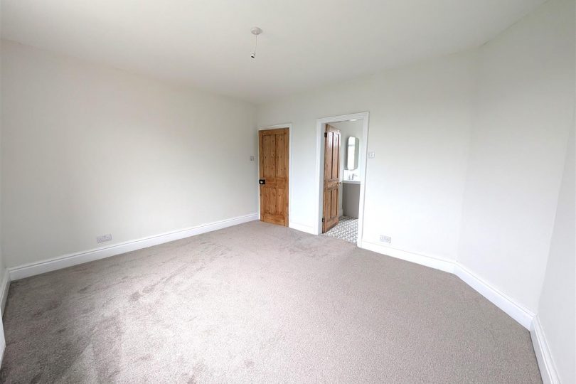 Wood Farm Close, Nettleton, Market Rasen