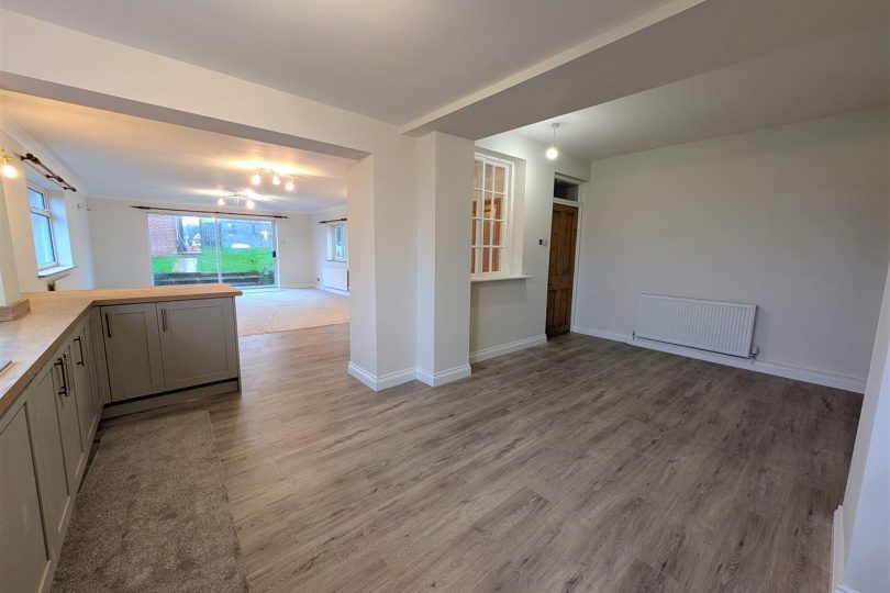 Wood Farm Close, Nettleton, Market Rasen