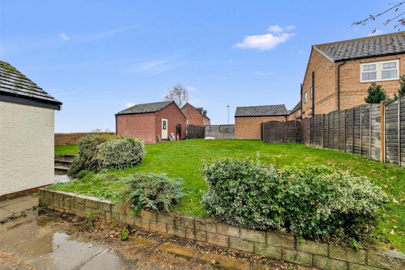 Wood Farm Close, Nettleton, Market Rasen