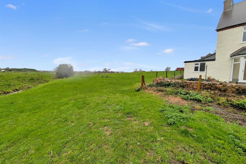 Wood Farm Close, Nettleton, Market Rasen