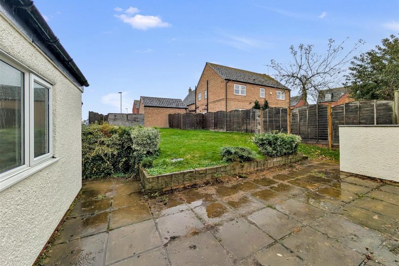 Wood Farm Close, Nettleton, Market Rasen