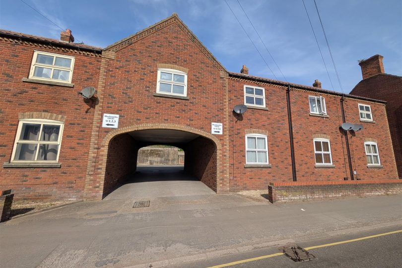 Blacksmiths Court, Oxford Street, Market Rasen