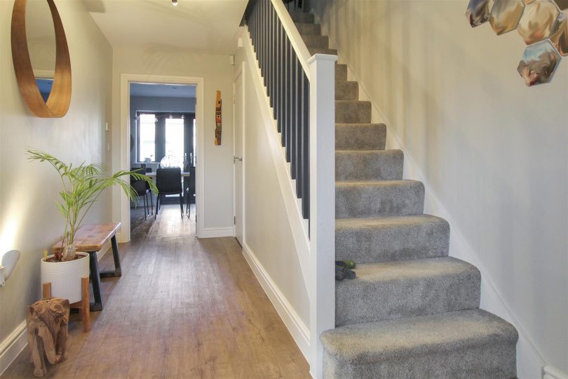 Manor Farm Close, Middle Rasen, Market Rasen