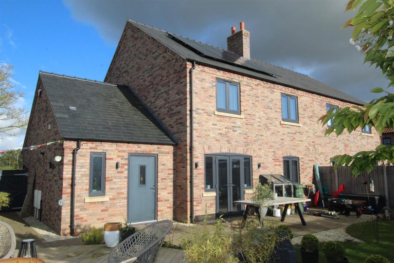 Manor Farm Close, Middle Rasen, Market Rasen