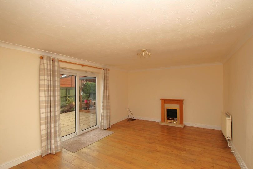 Nursery Close, Langworth, Lincoln