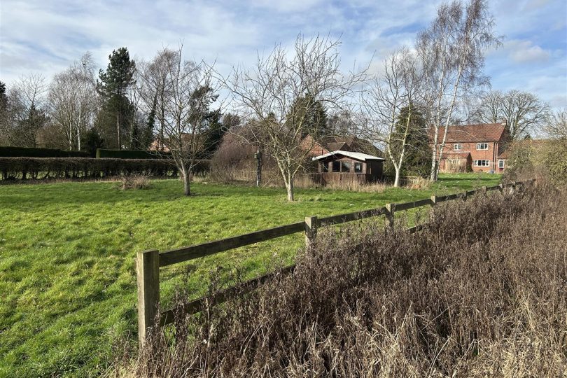 Brackenhill Road, Eastlound, Haxey