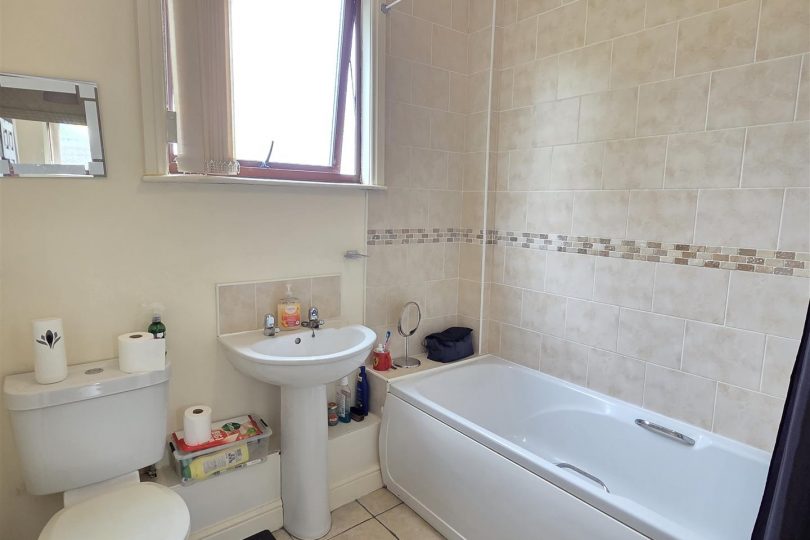 Flat Tutin House Oxford Street Market Rasen