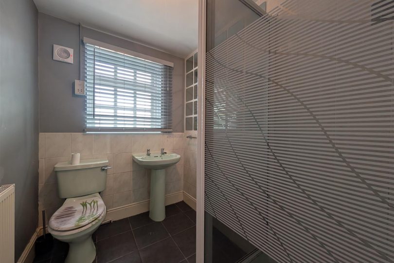 Manor Farm Bungalow, Wickenby