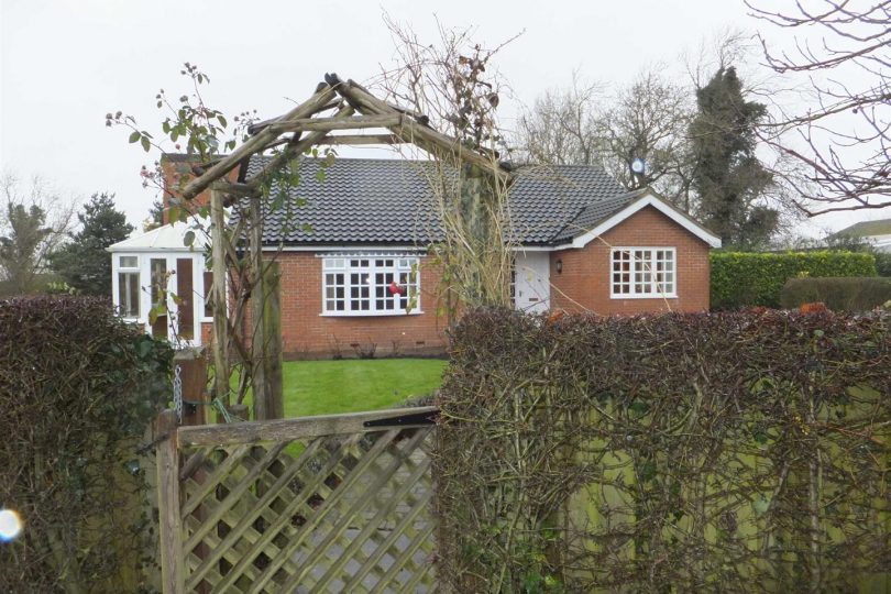 Manor Farm Bungalow, Wickenby