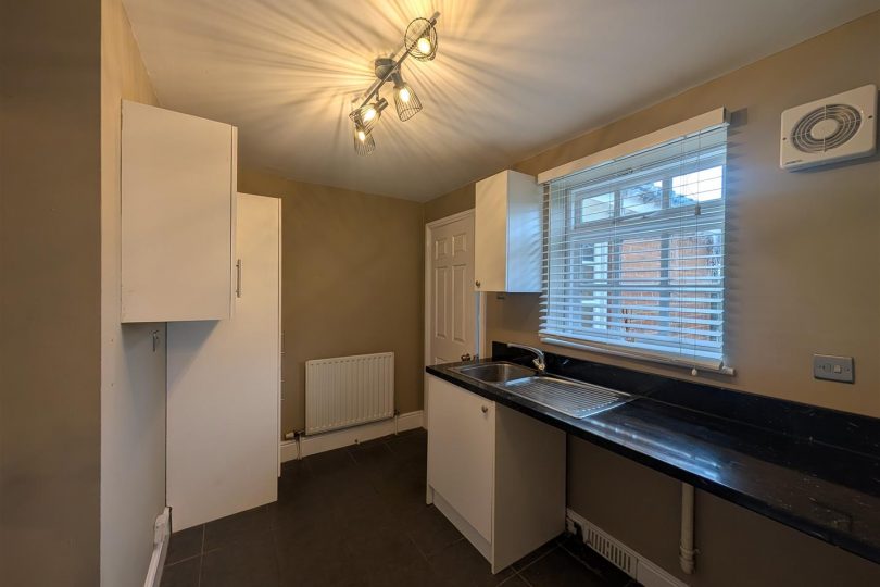 Manor Farm Bungalow, Wickenby