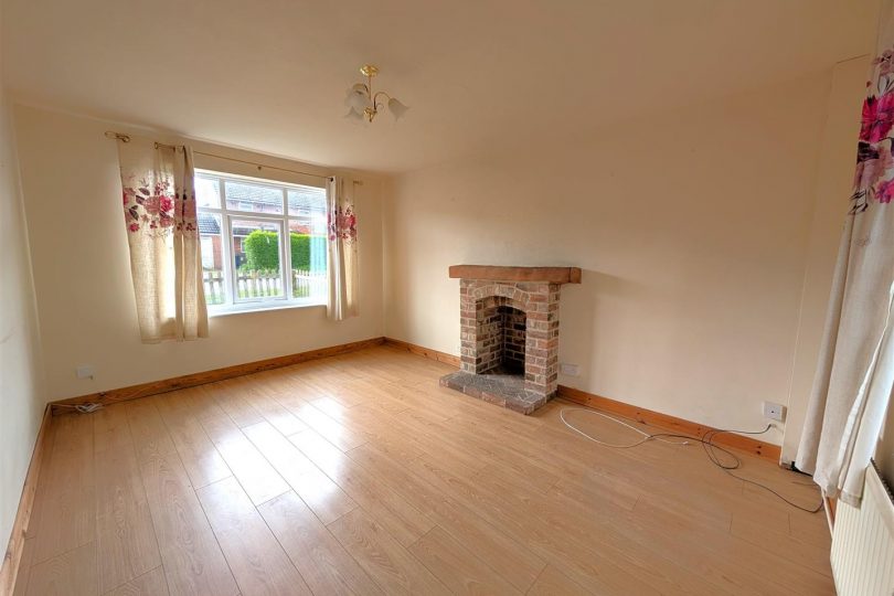 Lincoln Road, Brookenby