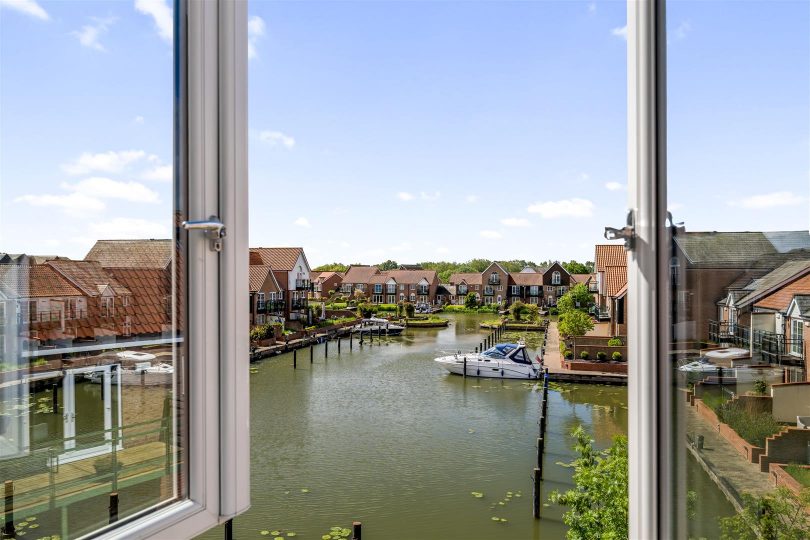 Ellisons Quay, Burton Waters, Lincoln