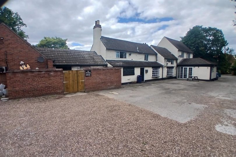 Public House, East Drayton, Retford