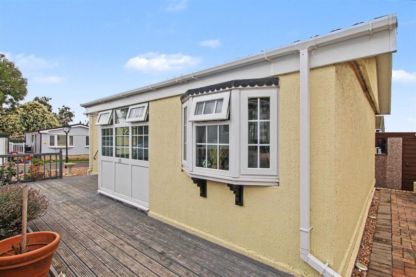 Kingsmead Park, Swinhope, Market Rasen
