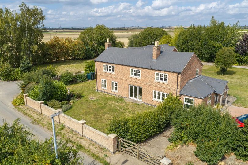 Lot 1 – 4.14 Ac Farmhouse,Buildings & Paddock, Gunthorpe