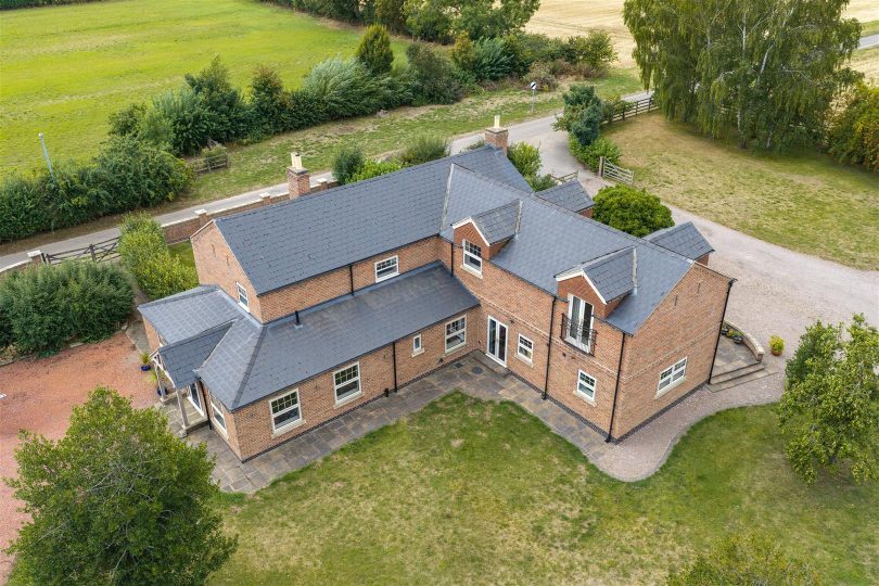 Lot 1 – 4.14 Ac Farmhouse,Buildings & Paddock, Gunthorpe
