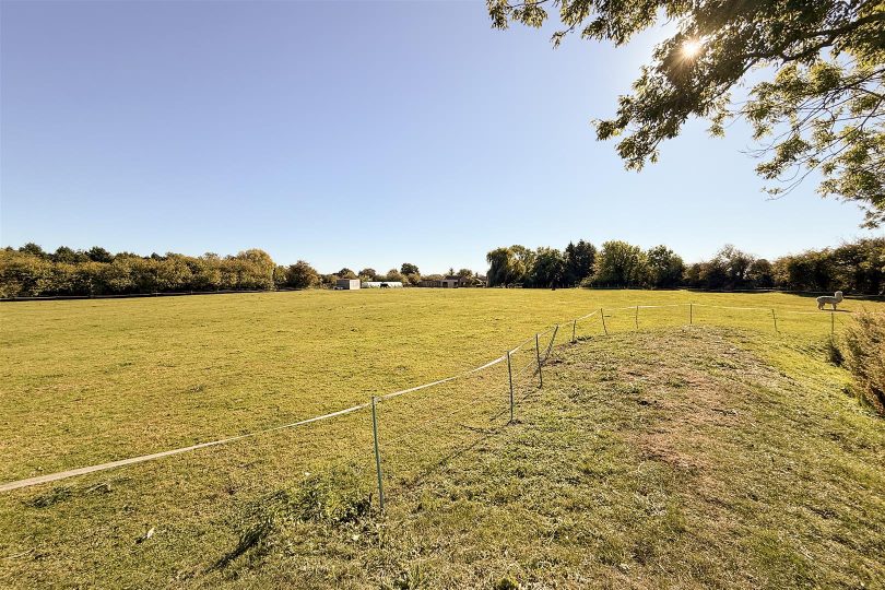Lissington Road, Wickenby, Lincoln